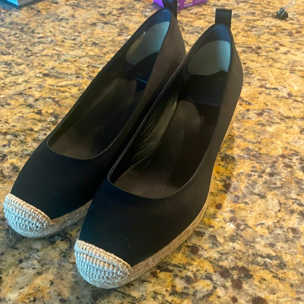 Tory Burch Black Heather Wedges